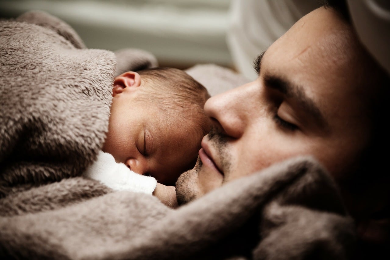 Votre Bebe Ne Dort Pas Comment Faire Dormir Mon Bebe Justice Papa