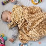 Combien de vêtements acheter pour un bébé ?