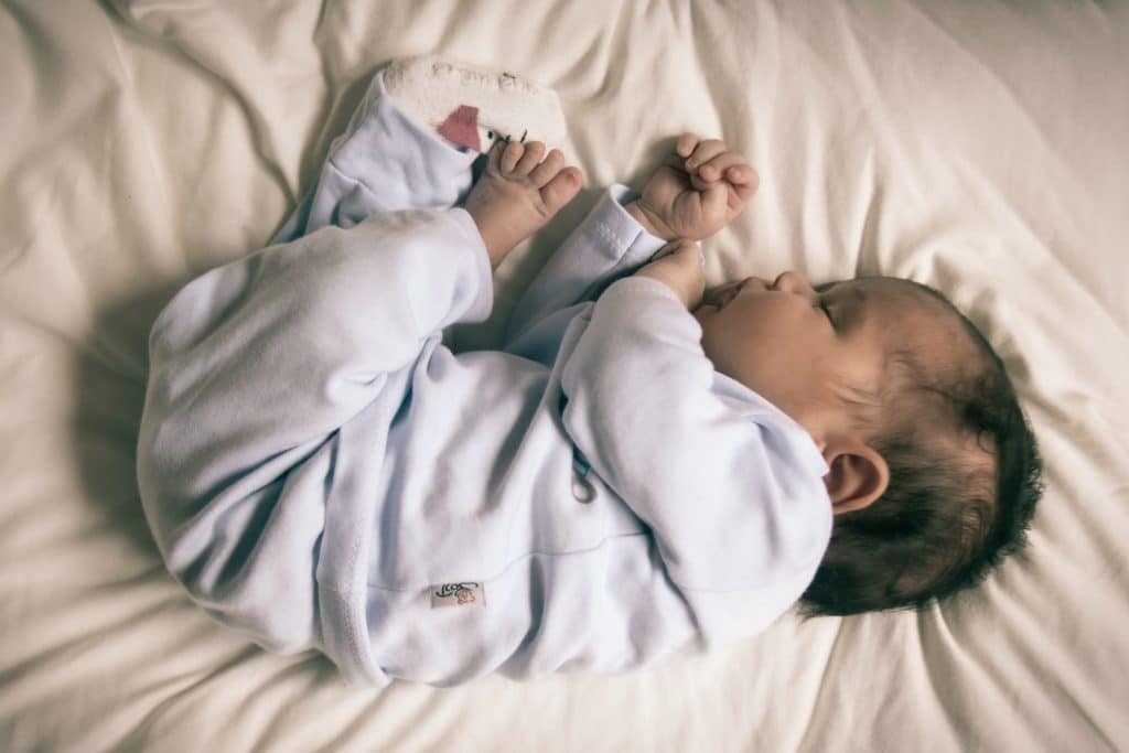 Comment habiller bébé pour dormir ?