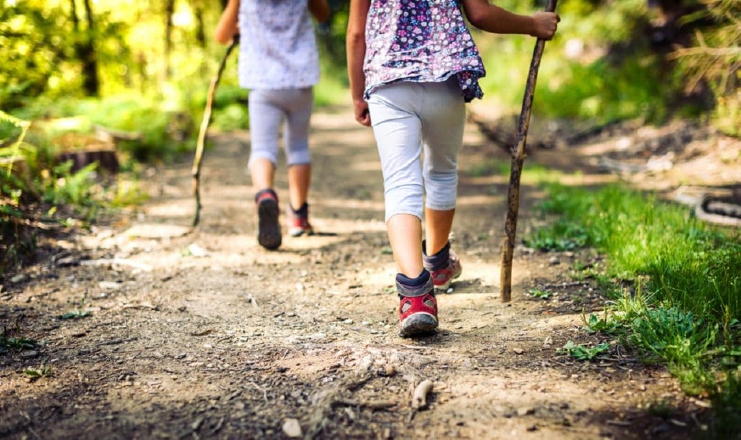 Chaussures de randonnée pour enfant : investir dans des marques de qualité