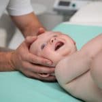 Les bienfaits de l’ostéopathie sur les bébés