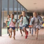 Pourquoi prendre une assurance scolaire pour son enfant ?