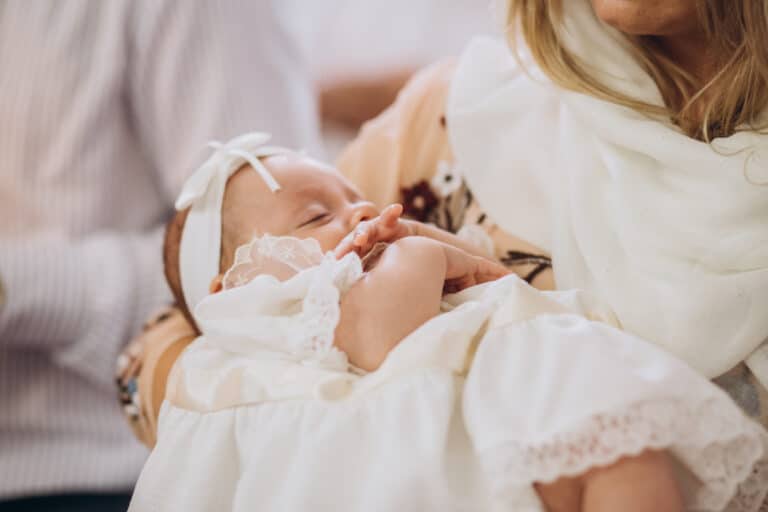 Comment écrire un faire part de bapteme ?