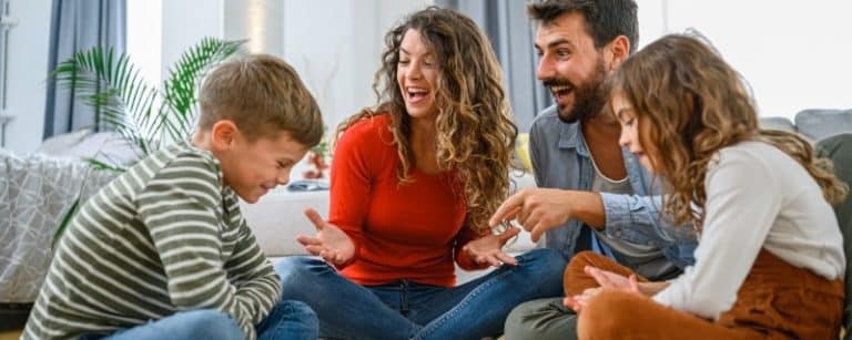 Comment choisir une mutuelle pour des parents divorcés ?