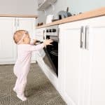 Accident domestique : assurer la sécurité de bébé à la maison